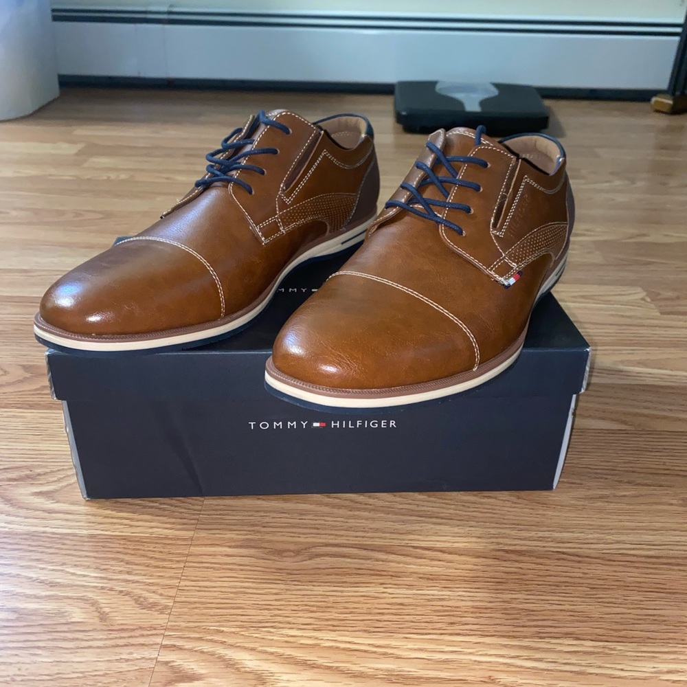 Tommy Hilfiger Dress Shoes